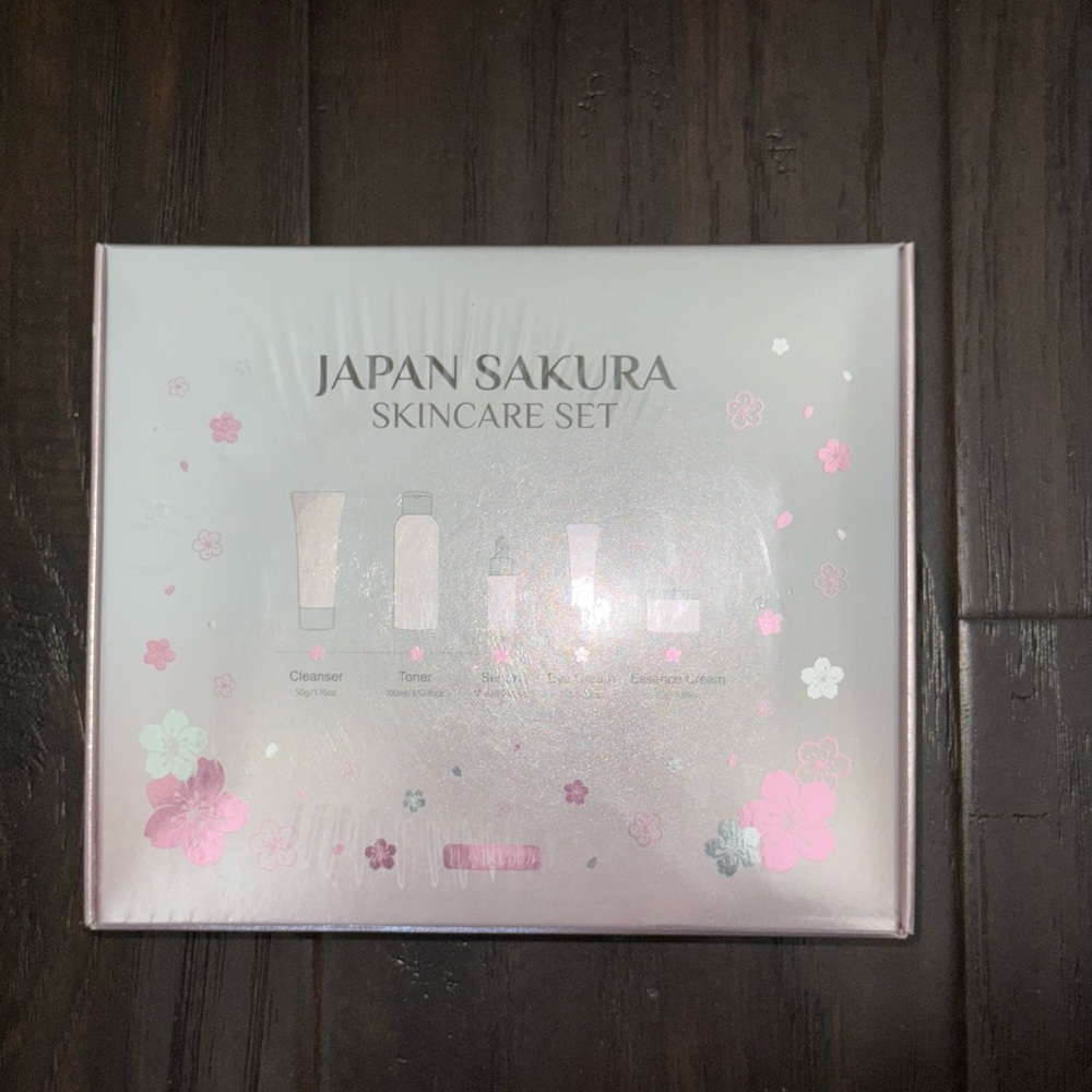 🌸 New! Japan Sakura 5 Pc Skincare Set - Picture 10 of 12